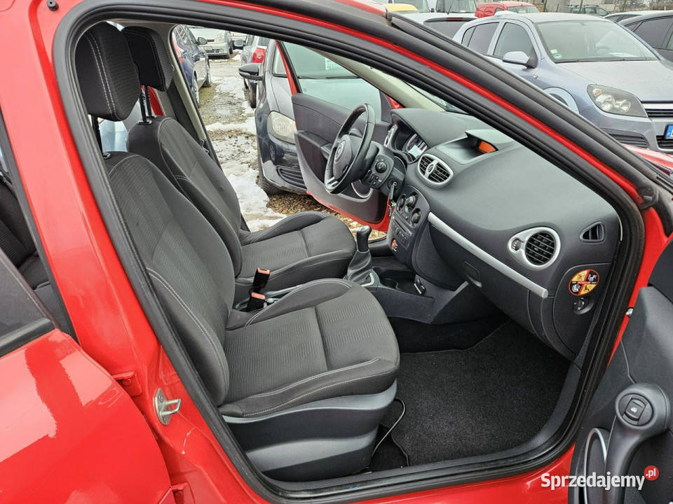 Renault Clio Opłacony Zdrowy Zadbany Serwisowa z warmińsko-mazurskie Kisielice sprzedam