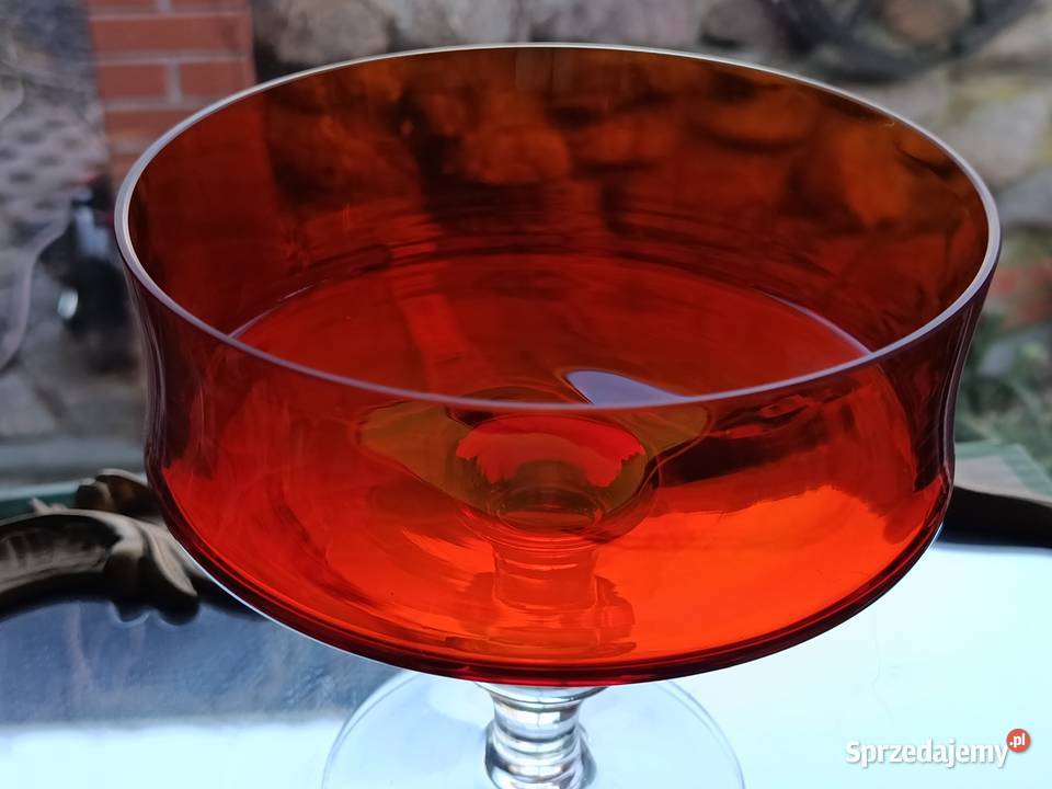 Owocarka na stopie czerwono pomarańczowa Porcelana i szkło lubuskie Klenica