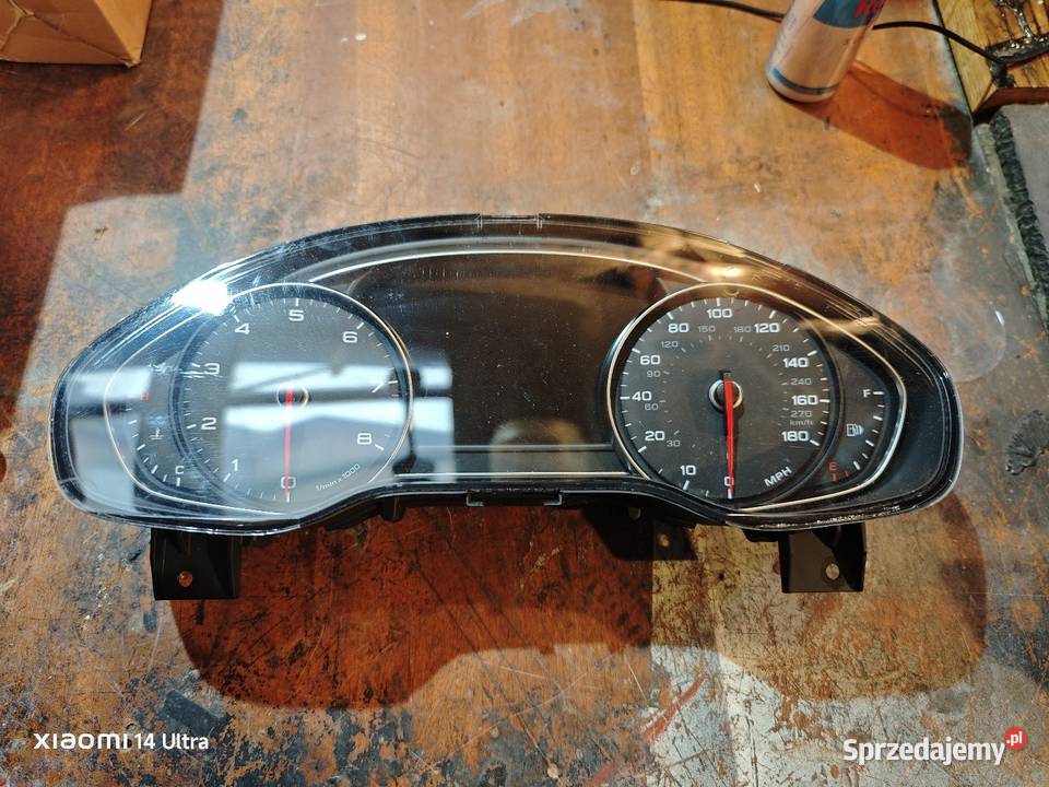 Zegarylicznik Audi A8 D4 wersja USA Żary sprzedam