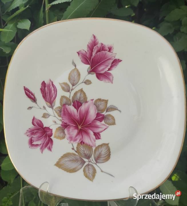Porcelana zdobiona motywem róż Pabianice