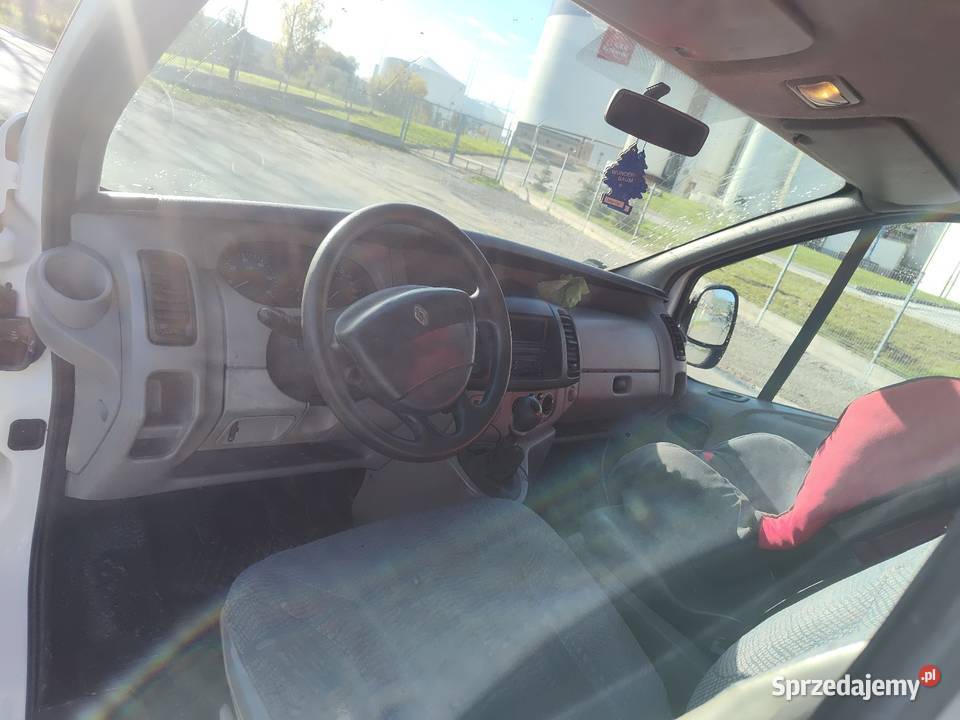 Sprzedam renault Trafic 9cio osoby