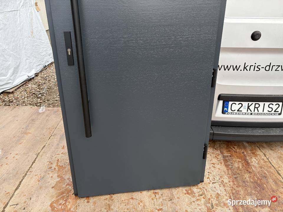 Drzwi dostęne ręki z antabą dwukolor antracyt Gąski