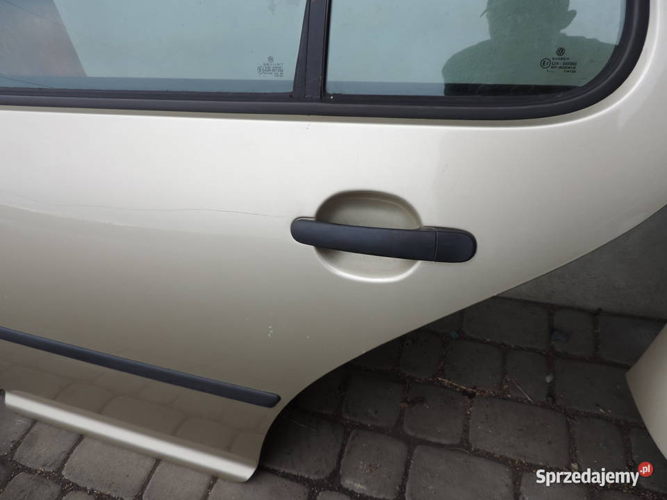 VOLKSWAGEN GOLF 4 IV 5D DRZWI LEWY TYŁ LA1W Nowy Sącz