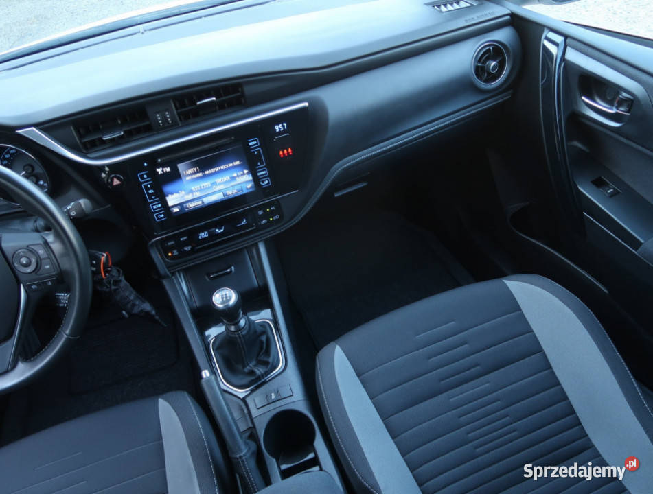 Toyota Auris 16 Valvematic Katowice