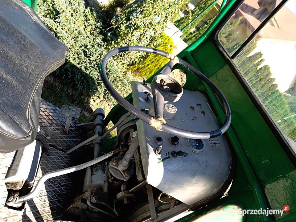 Traktor sam es 18 zarejestrowany Folusz sprzedam