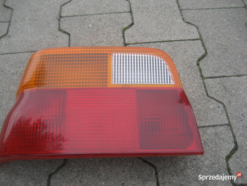 ford escort 9092r lampa tyl lewa prawa osobowe Rakoniewice