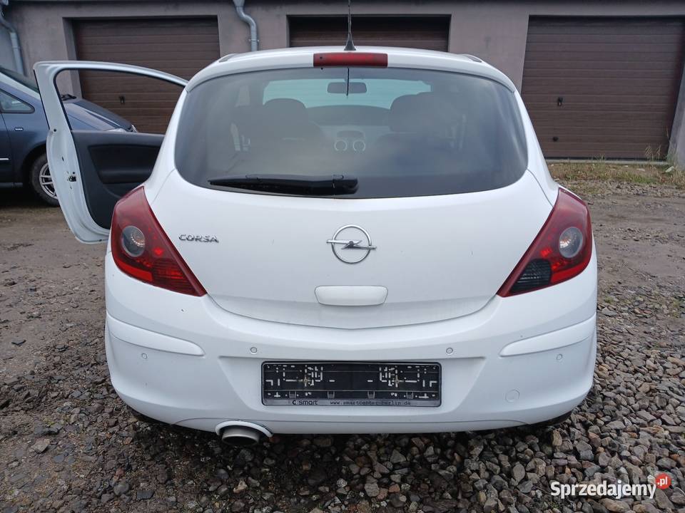 Lampy tył Opel Corsa D 3d Drezdenko