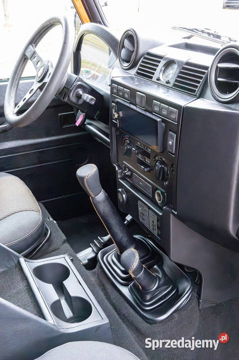 Land Rover Defender 90 Italian REDFOX DEFENDER Uściąż