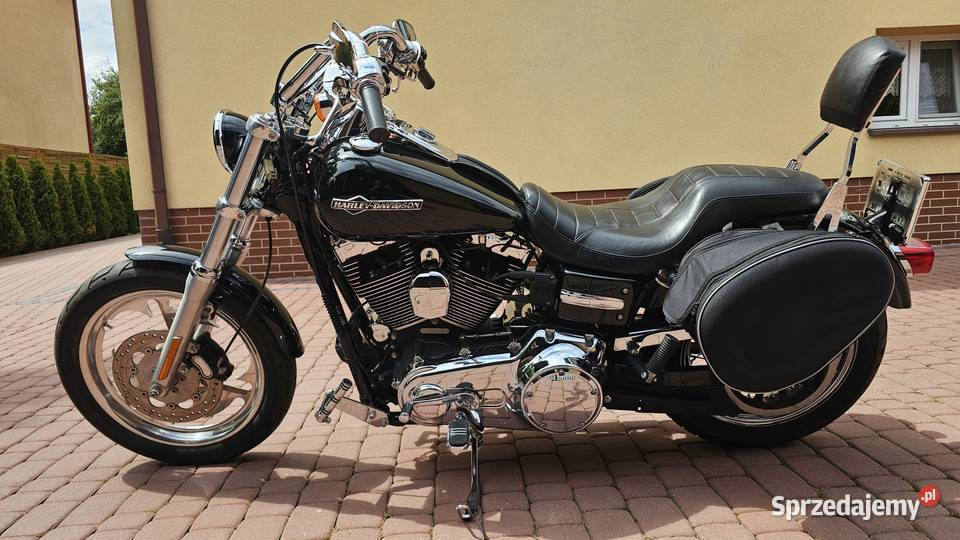 HarleyDavidson Dyna SUPER GLIDE CUSTOM 2011R 16 Rok produkcji 2011 Zarszyn