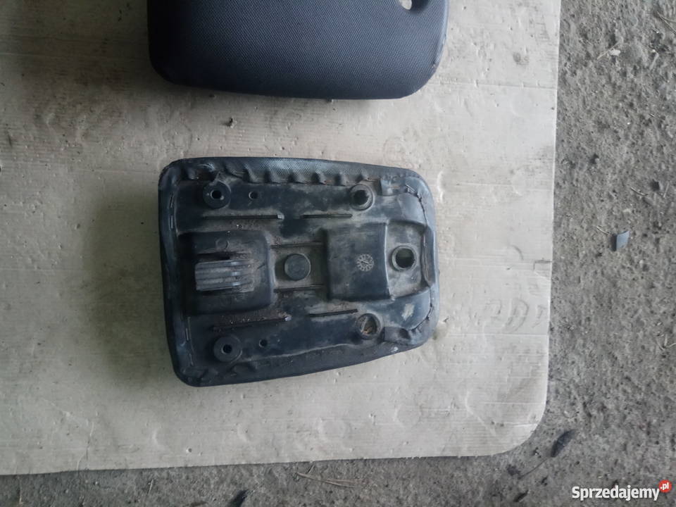 Siedzenie kanapa tył tylne pasażera peugeot xr6 małopolskie Łapanów