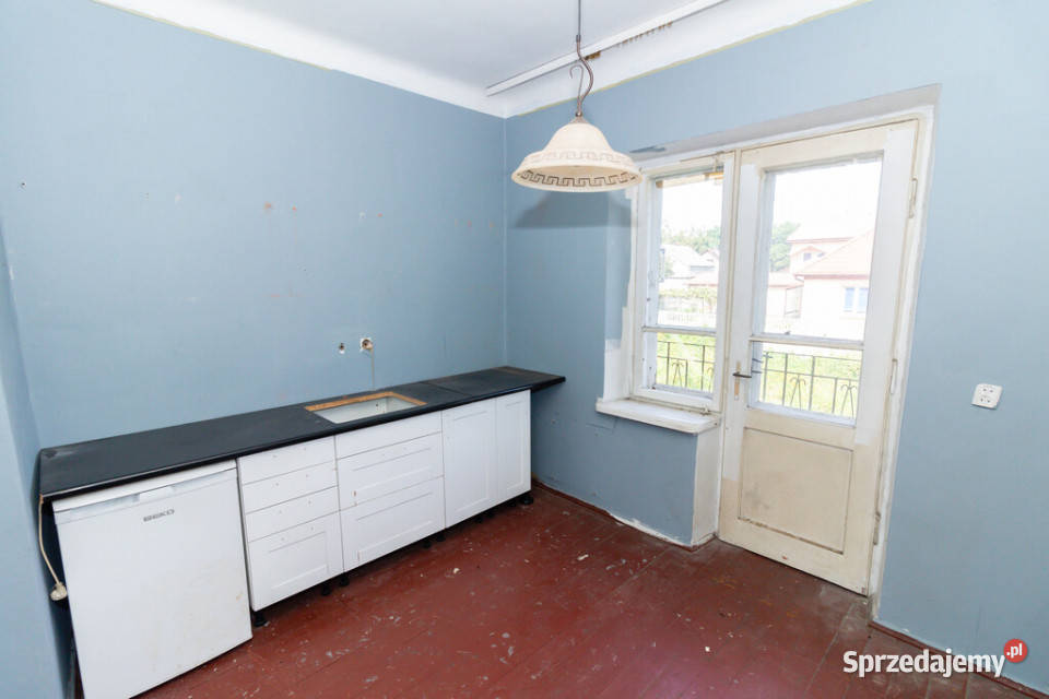 Dom w centrum Ostrowca 105m2 działka 826m2 Ostrowiec Świętokrzyski