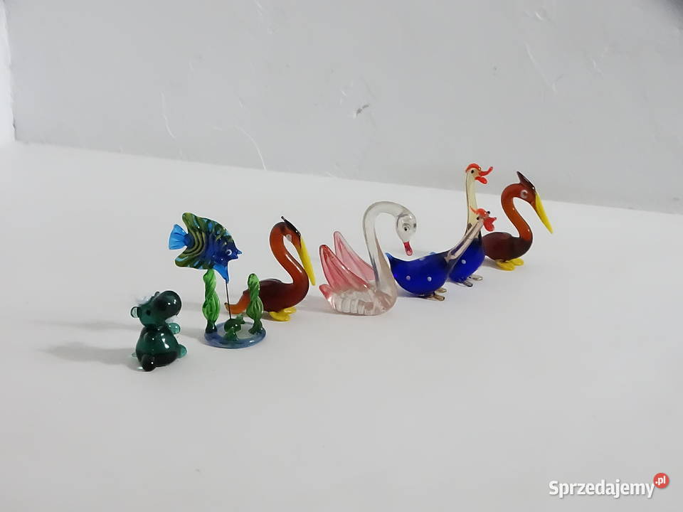 Kolekcja szklanych figurek rękodzieło