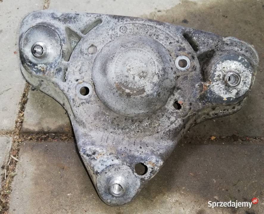 Górne mocowania amortyzatora Audi a6 c5 8d0 412 Sanok
