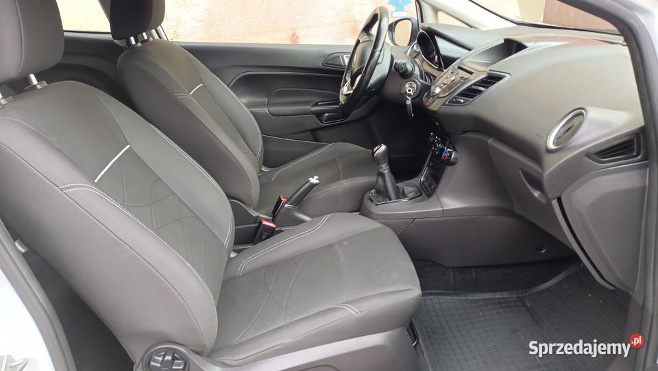 125 benz 60 3drzwi Klima Elektryka Grzane Fotele Rok produkcji 2016 Stargard