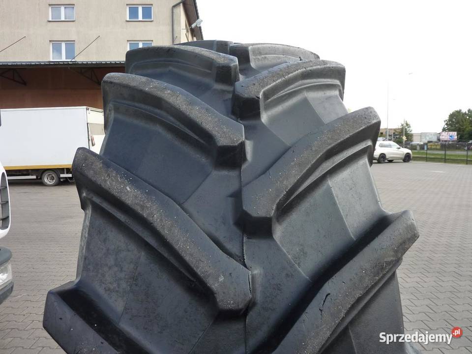 Opona używana rolnicza 62070R42 TRELLEBORG TM700 Zaścianki sprzedam