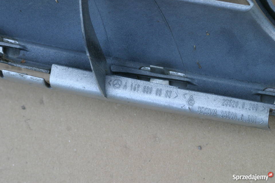 MERCEDES BKLASA W169 W245 ATRAPA KRATKA GRILL Bieleń