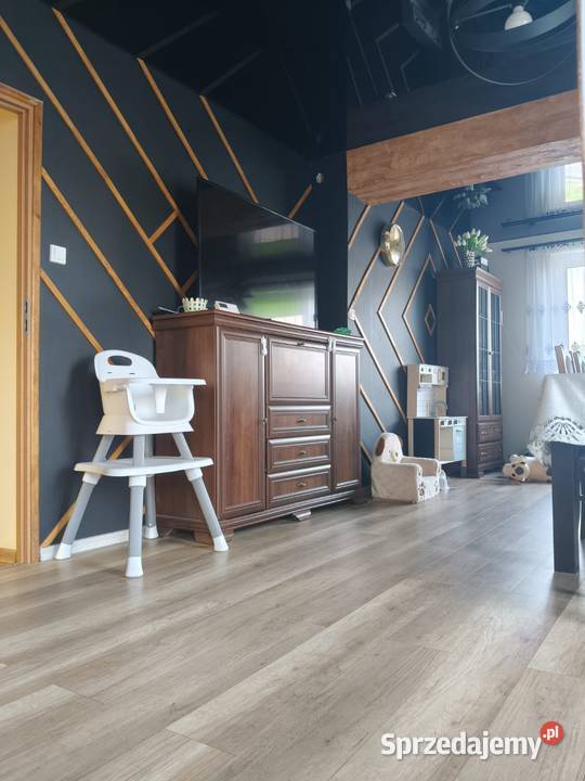 Dom piętrowy wolnostojący 2 piętra Ciechocinek