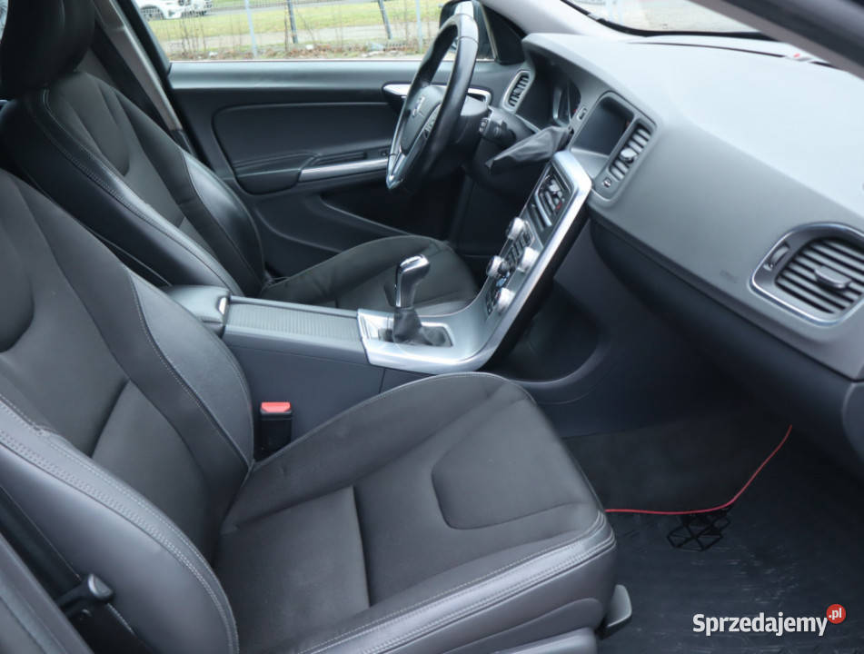 Volvo V60 D4 20 sprzedam