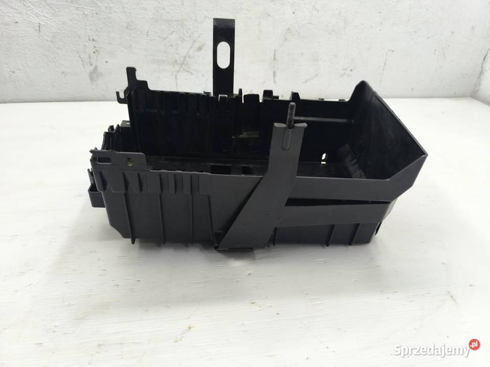 OBUDOWA MOCOWANIE AKUMULATORA OPEL ASTRA J