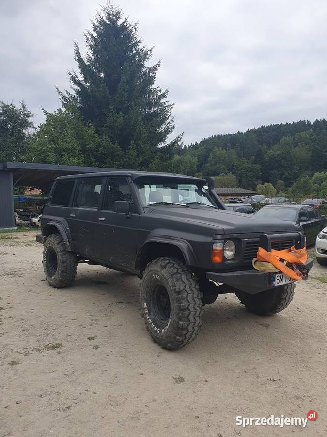 Nissan Patrol Y60 seria 28 D rozmiar kół 38 cala diesel Lesko