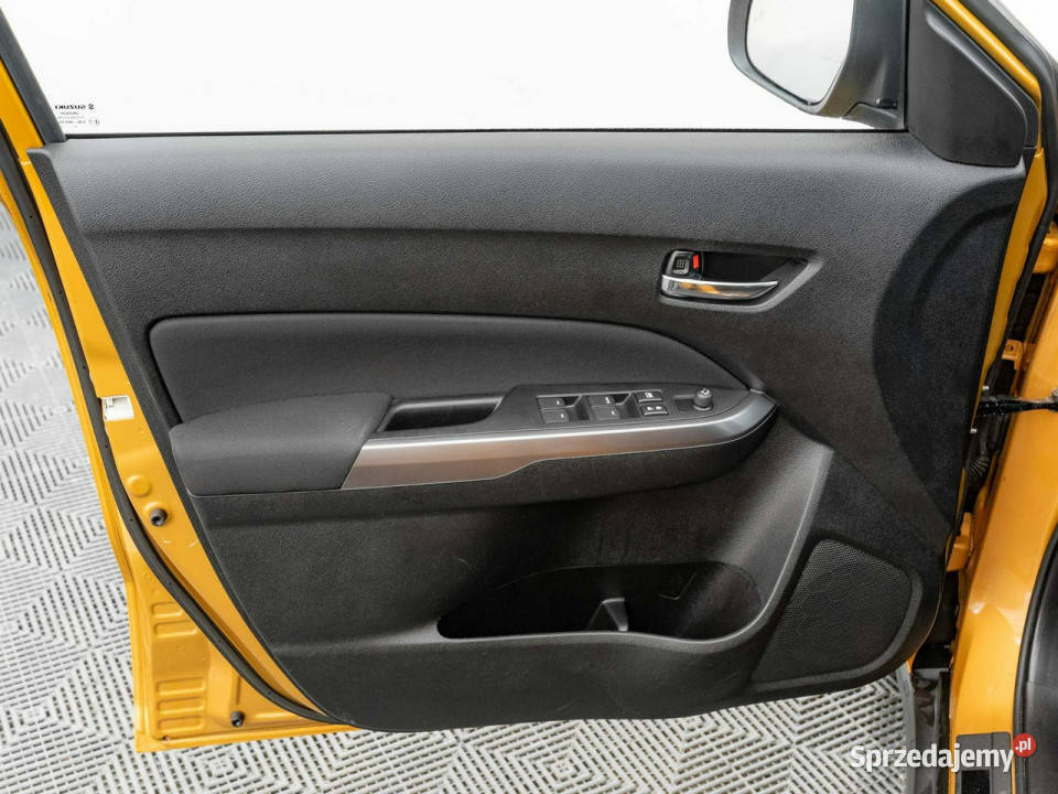 Suzuki Vitara DW4LE2114 Boosterjet SHVS Premium czujnik martwego pola pomorskie sprzedam