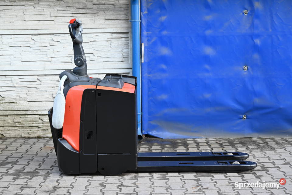 Paleciak elektryczny Toyota BT LPE 200 2000 2016 Toyota Częstochowa