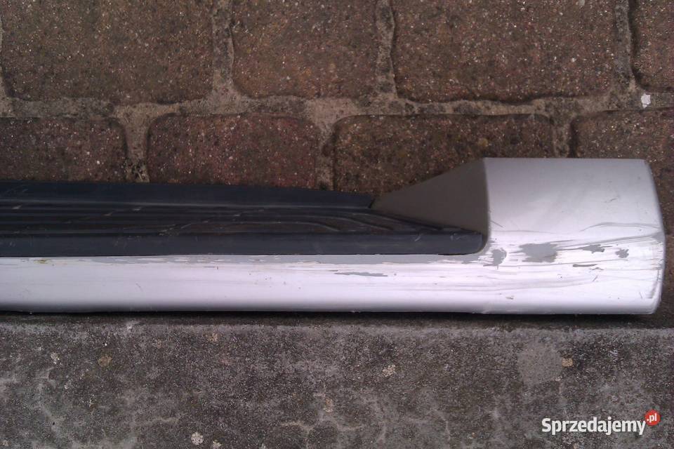 Mitsubishi Pajero IV 5D stopnie nakładka progów Warszawa