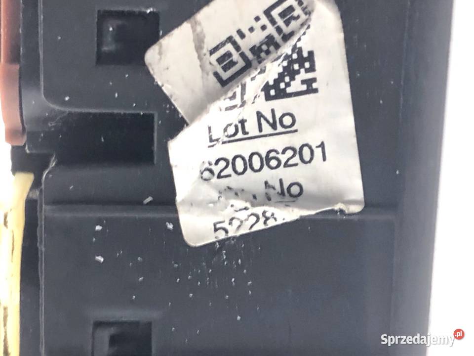 PRZEŁĄCZNIK SZYB RENAULT CAPTUR I Crossover sprzedam