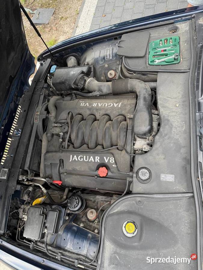 Jaguar XJ Sovereign 40 284KM XJ Radom