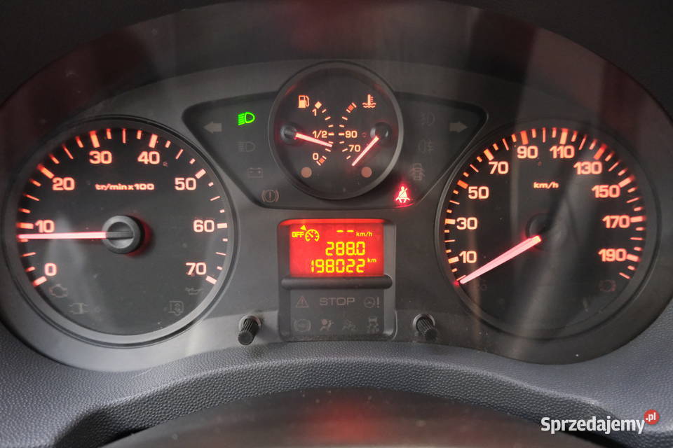 TOYOTA PROACE 2013 199700 3 128 Warszawa