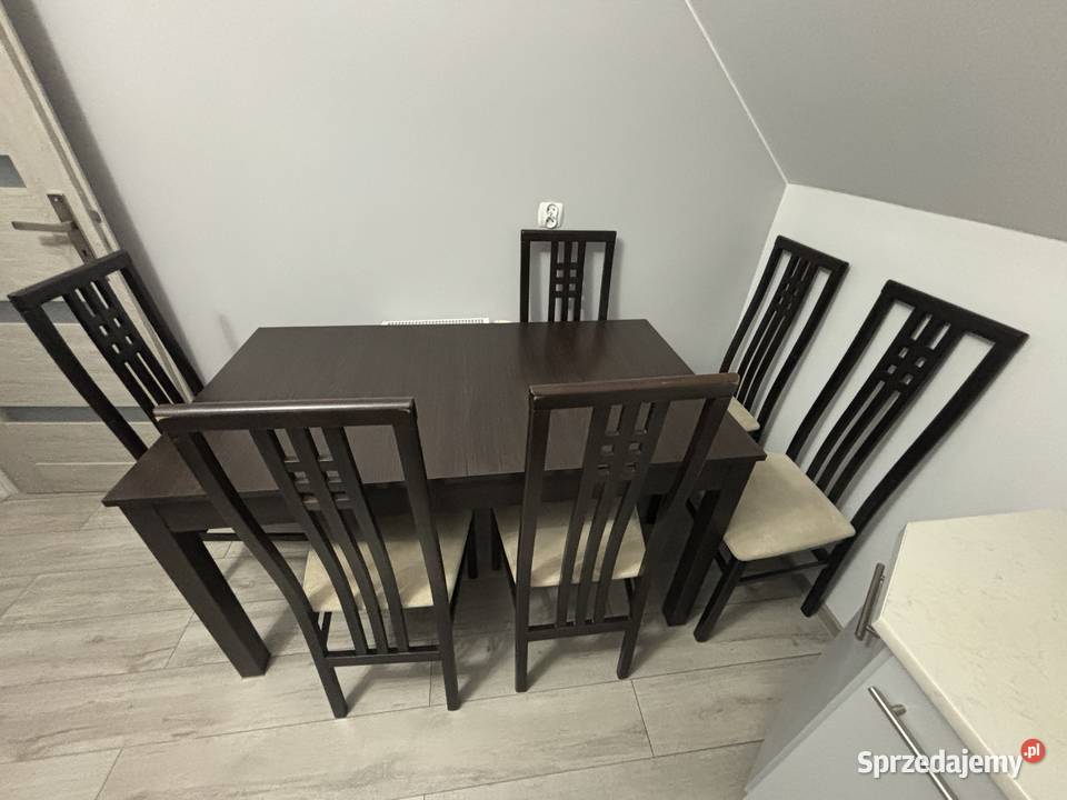 Stół z krzesłami Gryfino