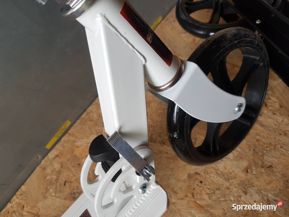 Hulajnoga duża SCOOTER Duże Koła Czarna biała Głogowa