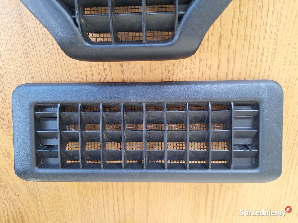 Lexus RX 400h kratka wlot powietrza baterii Toruń