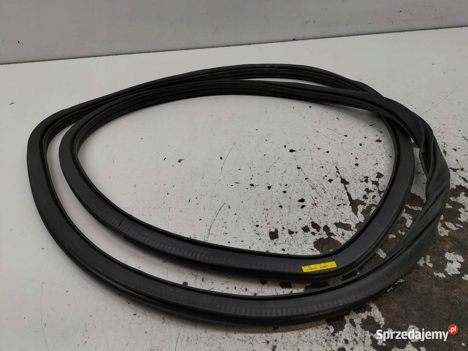 USZCZELKA DRZWI LEWY PRZÓD KAROSERYJNA USA VW świętokrzyskie sprzedam