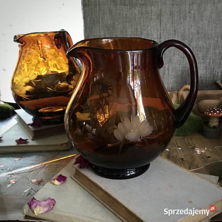 Duży dzban szkło bursztynowe poj 2 l sprzedam