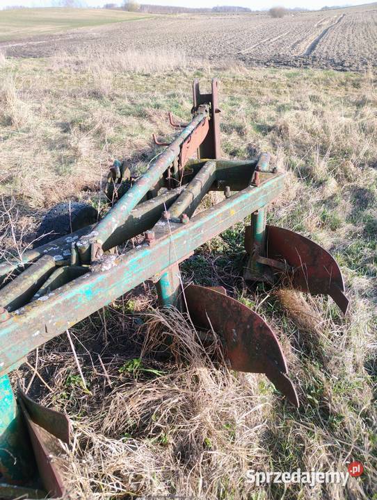 Pług 5 skibowy nieuszkodzony warmińsko-mazurskie Jeziorany