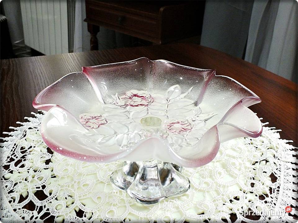 Stara Patera szklana Różowe Szkło z tłoczonymi