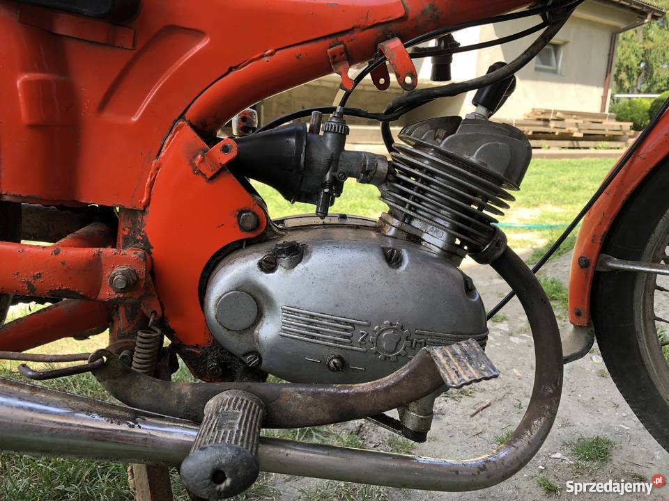 Komar sprawny 100 Bochnia