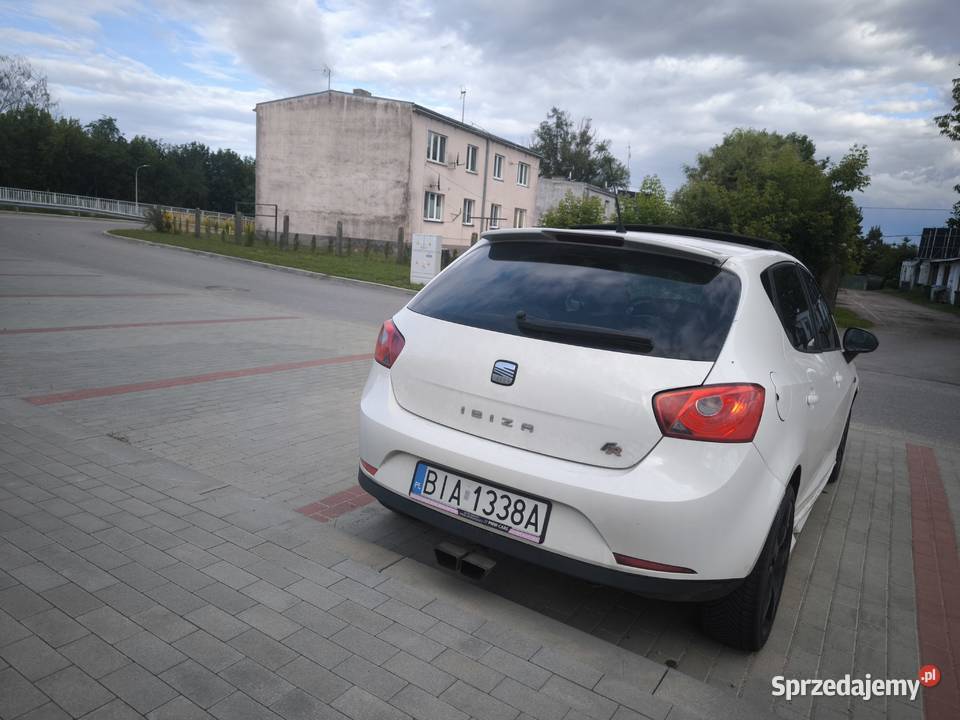 Seat Ibiza IV 19 6J TDI BXJ 90 5Drzwiowy manualna Baciuty sprzedam