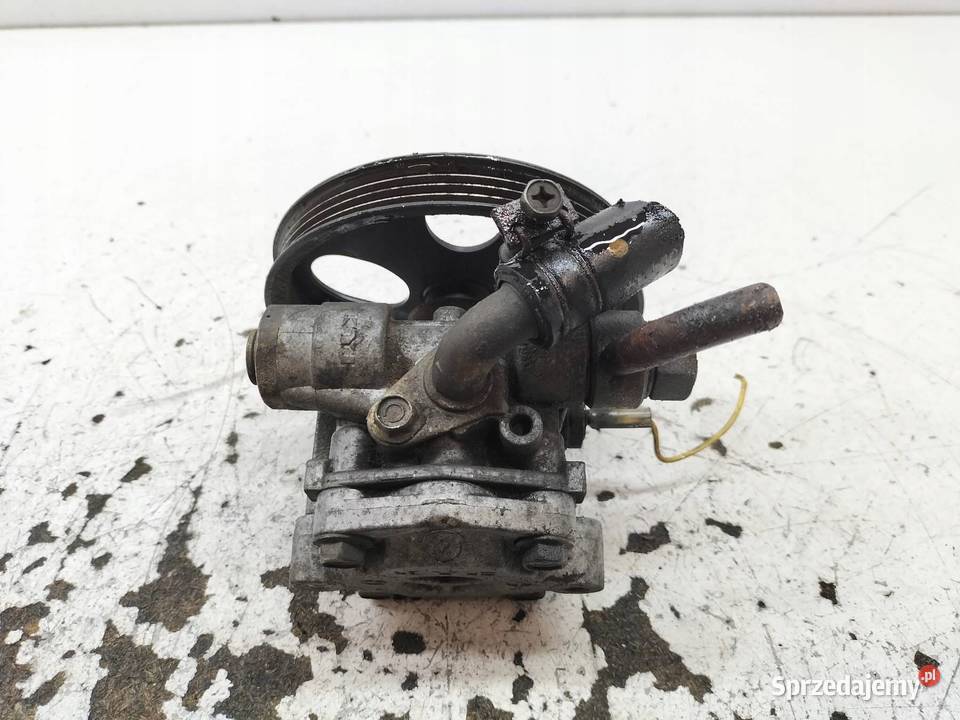 POMPA WSPOMAGANIA 16 16V Suzuki Liana I 20012007