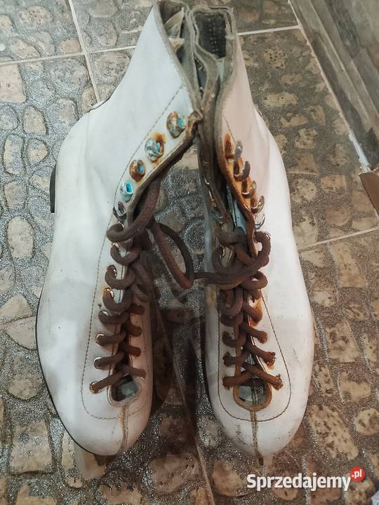 Łyżwy POLSPORT Piruet 23 703ochraniacze WESSA Łyżwiarstwo i hokej