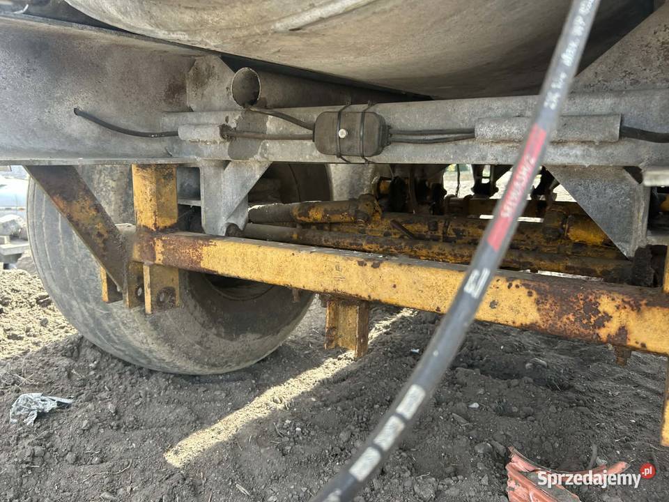 Beczkowoz tandem 8500 Mgoszcz