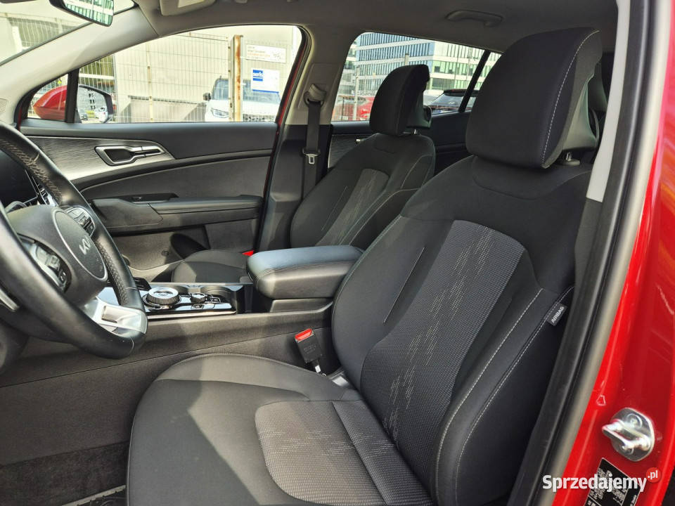 Kia Sportage 16 TGDI 150 7 DCT FWD WersjaL podgrzewane fotele Łódź