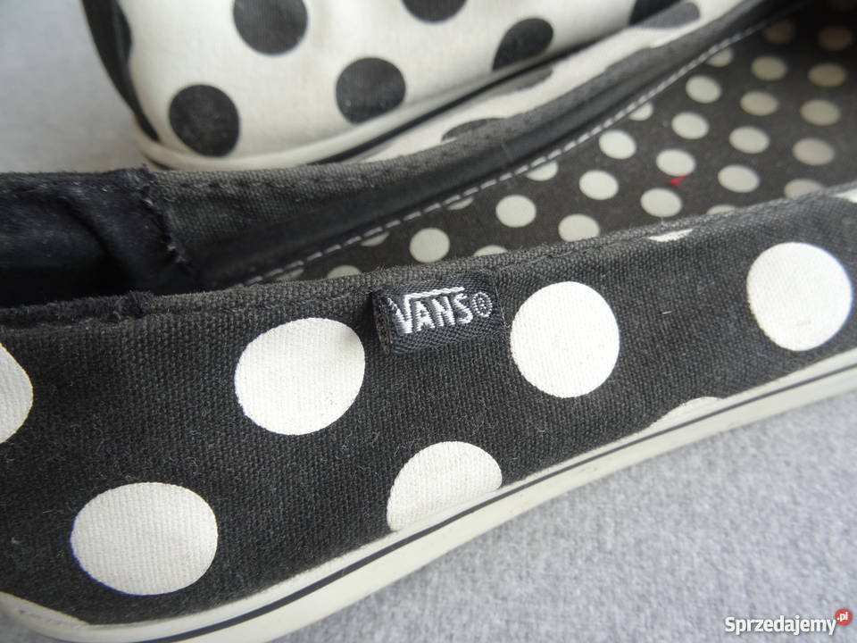vansy czarno biale