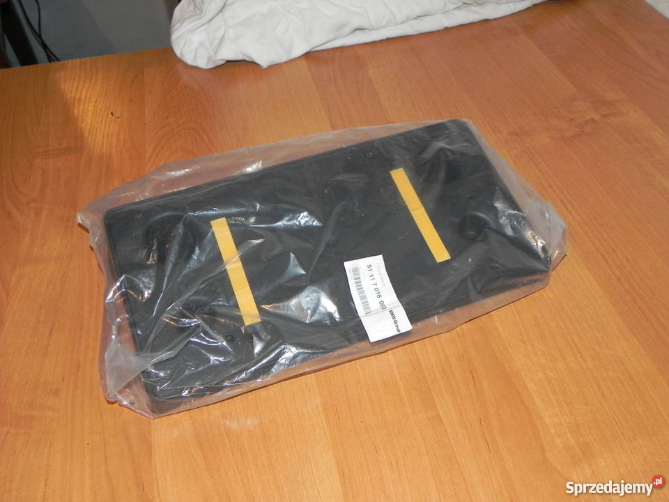 BMW Z4 E85 51117016063 podkładka pod rejestrację podkarpackie Rzeszów sprzedam