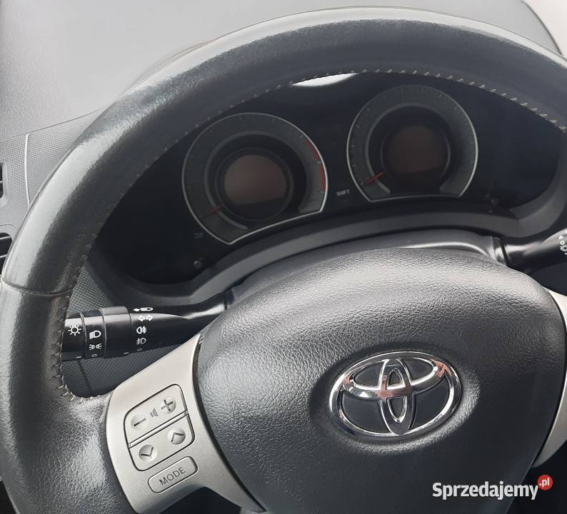 Toyota Auris 2009r 133 benzyna kolizji manualna Siedlce