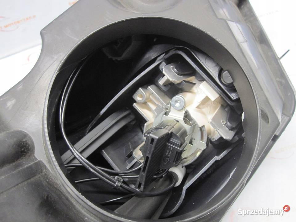 AUDI A3 SPORTBACK I 8PA 09r lampa lewa przód Kielce