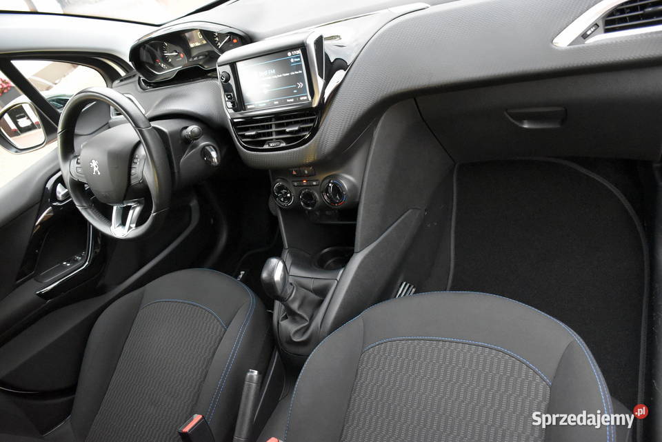 Peugeot 208 I LIFT SIGNATURE HDi 67155 5drzwi sprzedam