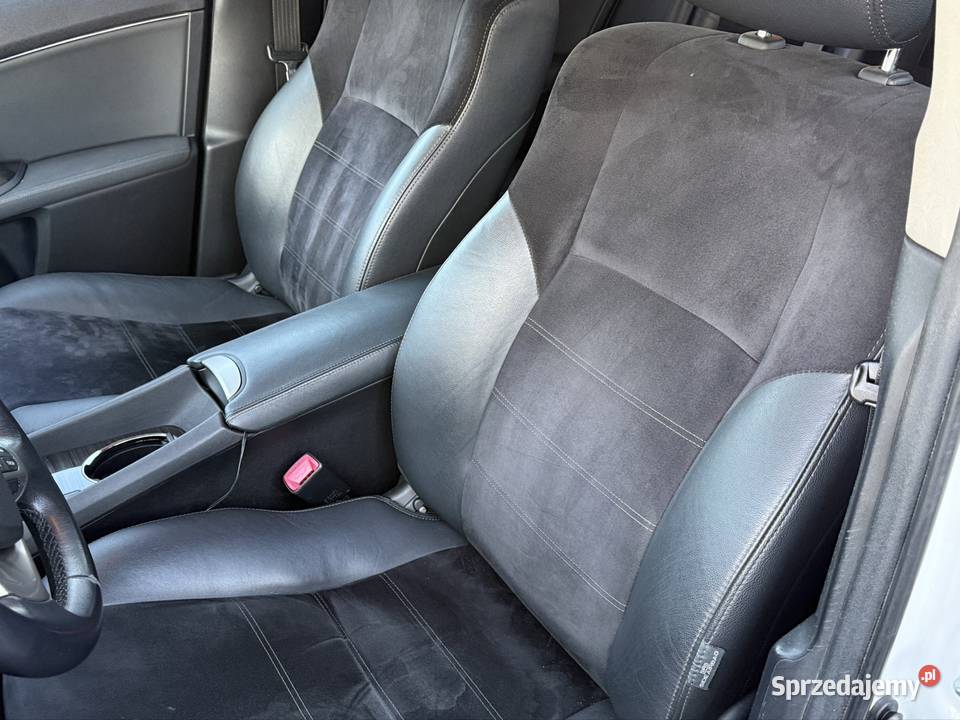 Sprzedam toyote Avensis immobilizer śląskie Jastrzębie-Zdrój sprzedam