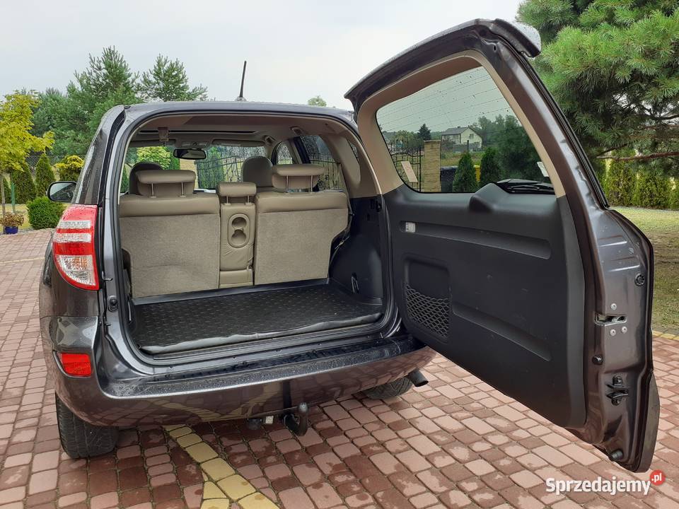 Toyota RAV 4 III 22 D4D Prestige NAVI sprowadzony